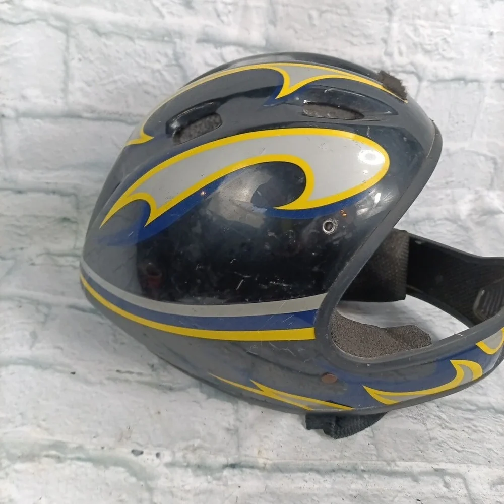Vintage BMX 2001 Helmet Bell Sports Small/Med S / M  Flames Black / Blue Gold